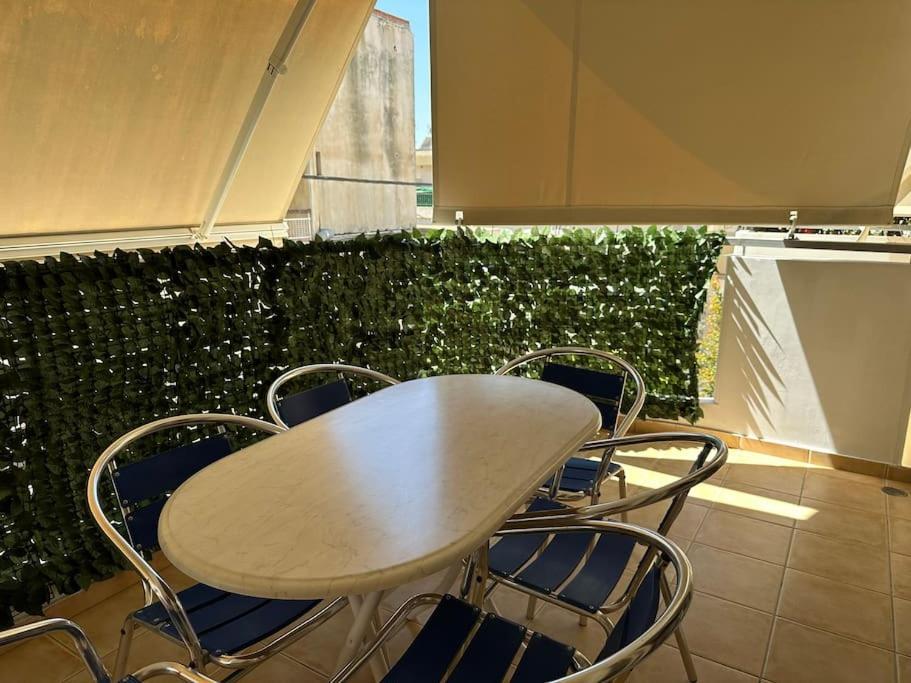 Riviera Beach, Seaside Spacious Apt. Anavyssos Exterior photo